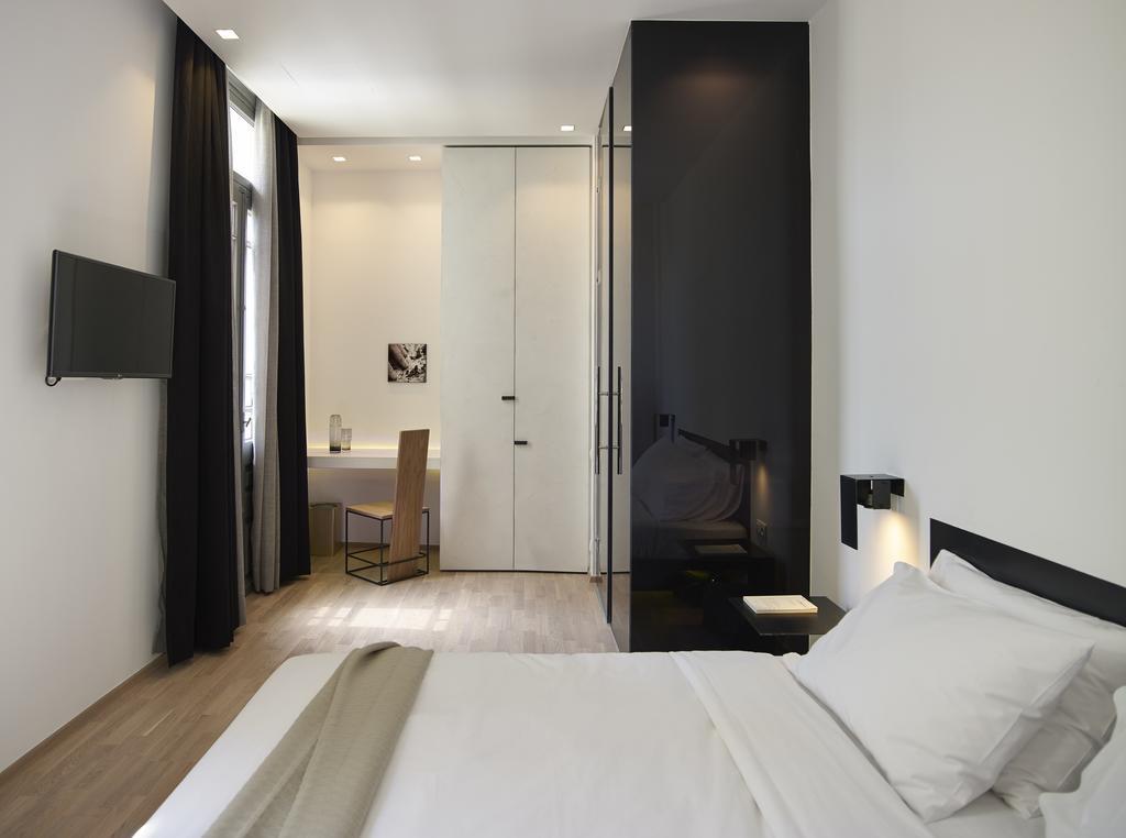 Deluxe Double or Twin Room with Atrium View